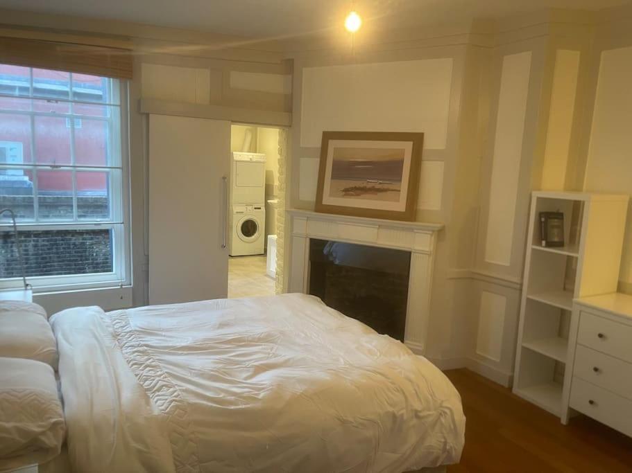 Spacious 2 Bedroom Apartment In The Heart Of Soho. Londres Exterior foto